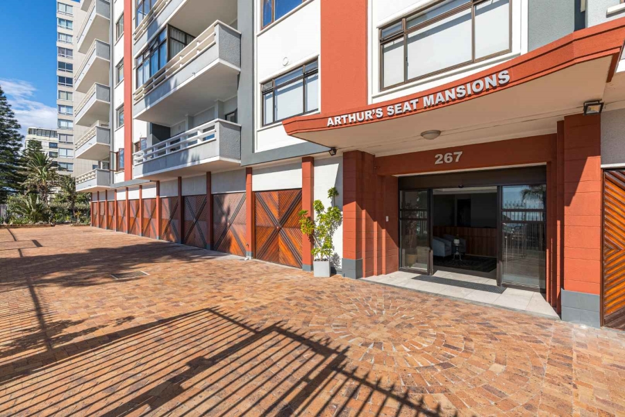 To Let 2 Bedroom Property for Rent in Sea Point Western Cape